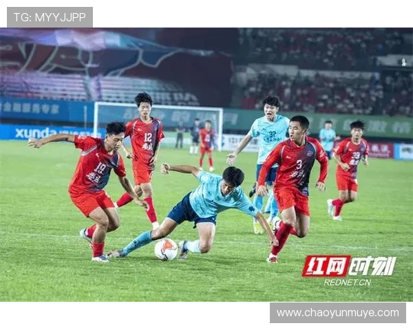 其他足球明星纷纷加盟中国联赛引发热潮与关注