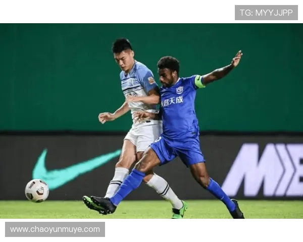 武汉羽毛球队以98分领跑全国锦标赛积分榜展现强劲实力